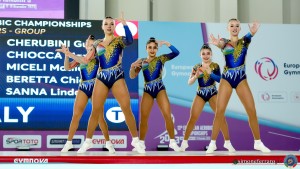 ita maria chiocca guenda cherubini matilde miceli chiara beretta linda sanna ph simone ferraro sfa01737 copia